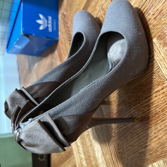 A classy shoe for many beautiful occasion - Picture 5 of 6